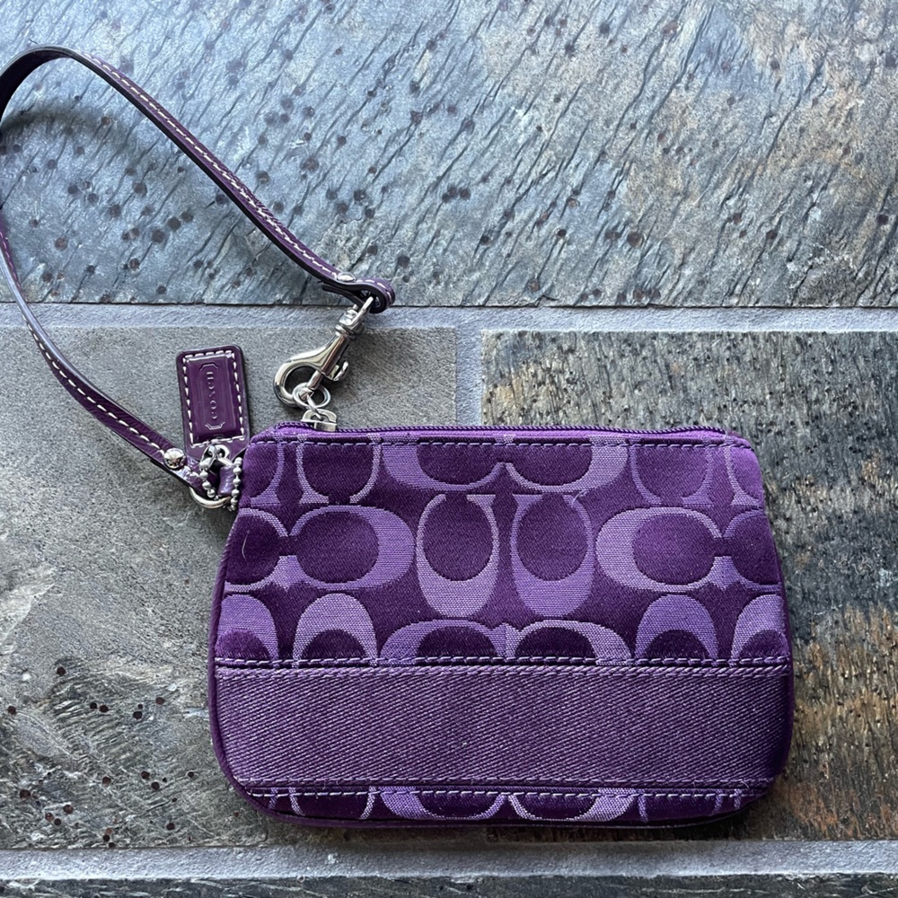 Coach wristlet purse